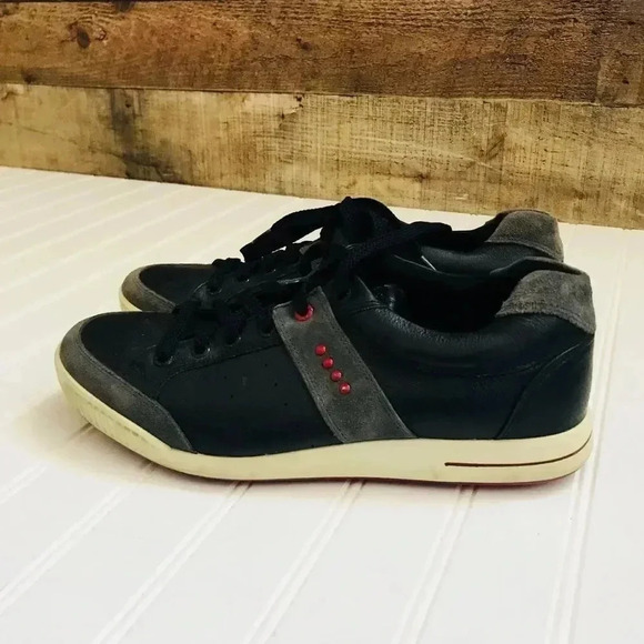 Ecco Mens Street Premiere Spikeless Gold Shoes - Picture 3 of 8